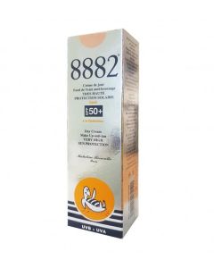 8882 Crème Fond de Teint Anti-bronzage opale SPF 50+40ml